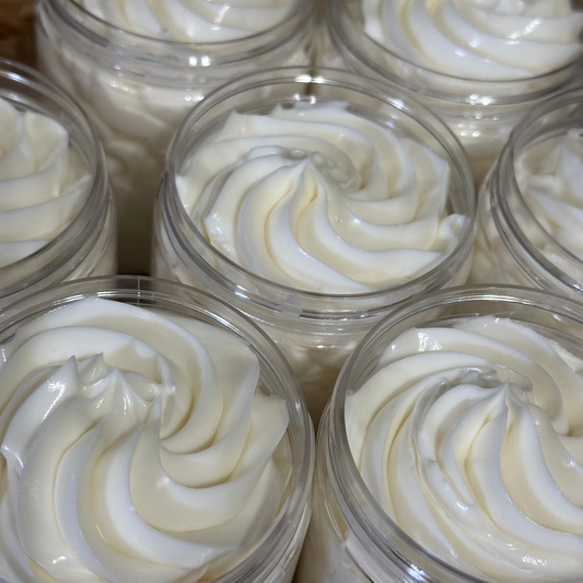 Emulsified Body Butter (Snowy Strawberry)